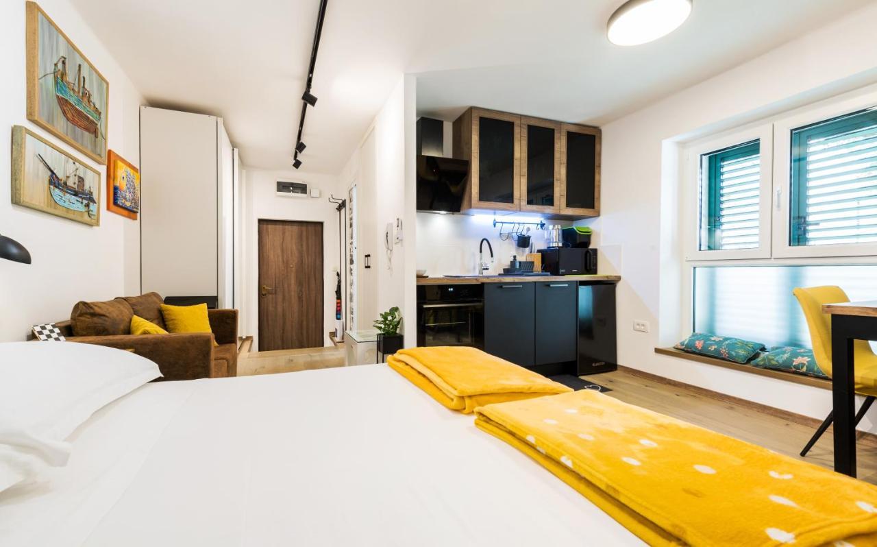 Zuzu Apartment สปลิท ภายนอก รูปภาพ